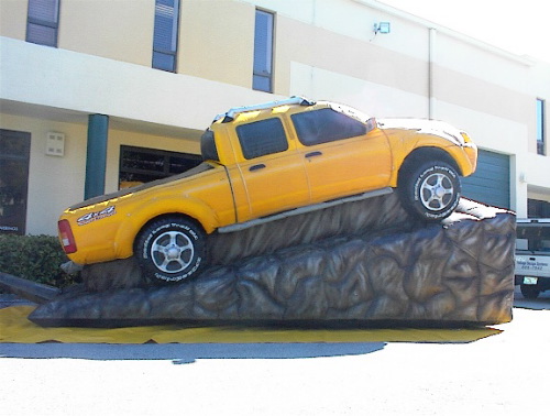 Miscellaneous Inflatables nissan truck on mountain